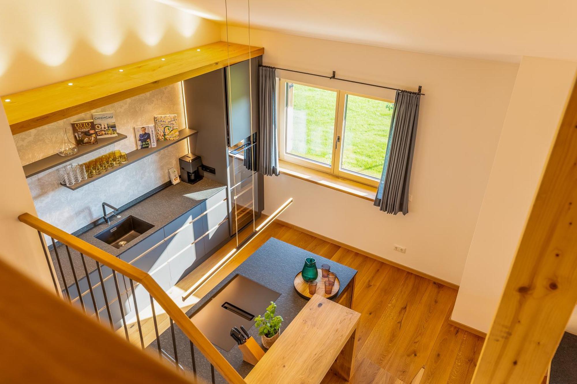 Graf Chiemo Suites - Direkt Am Chiemsee Mit Separatem Seezugang Chieming Ngoại thất bức ảnh