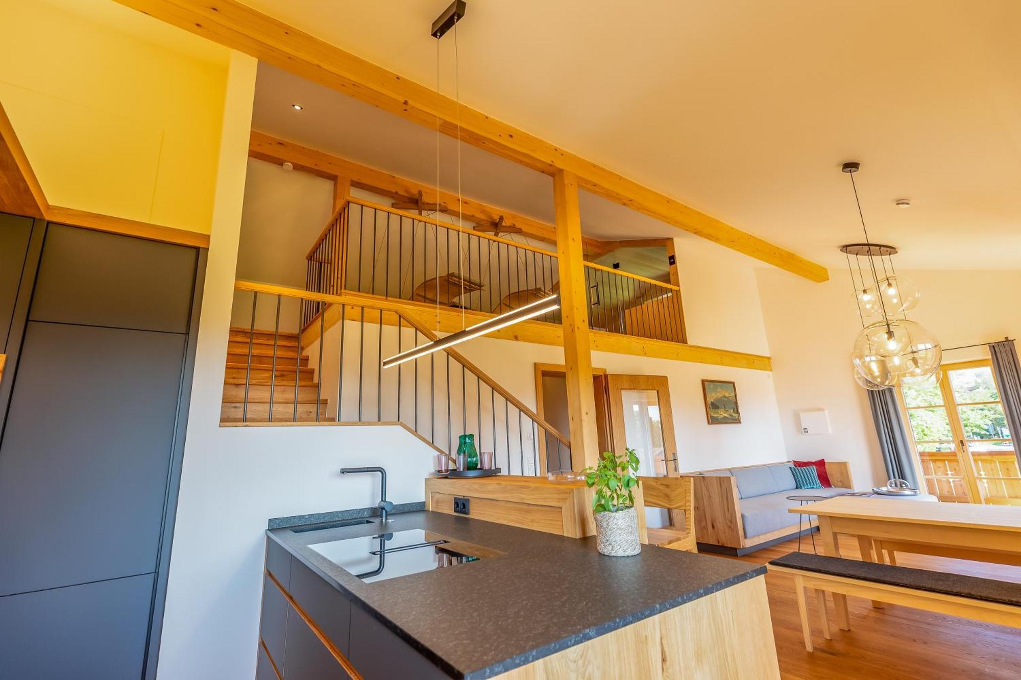 Graf Chiemo Suites - Direkt Am Chiemsee Mit Separatem Seezugang Chieming Ngoại thất bức ảnh