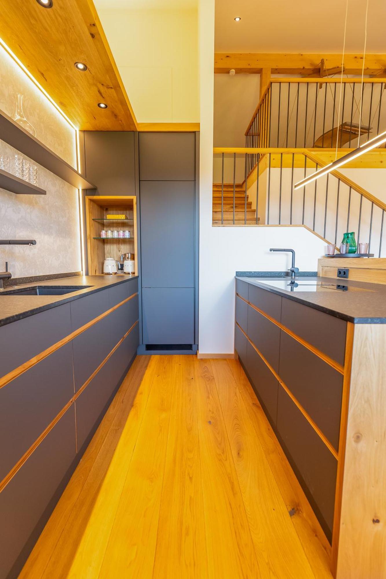 Graf Chiemo Suites - Direkt Am Chiemsee Mit Separatem Seezugang Chieming Ngoại thất bức ảnh
