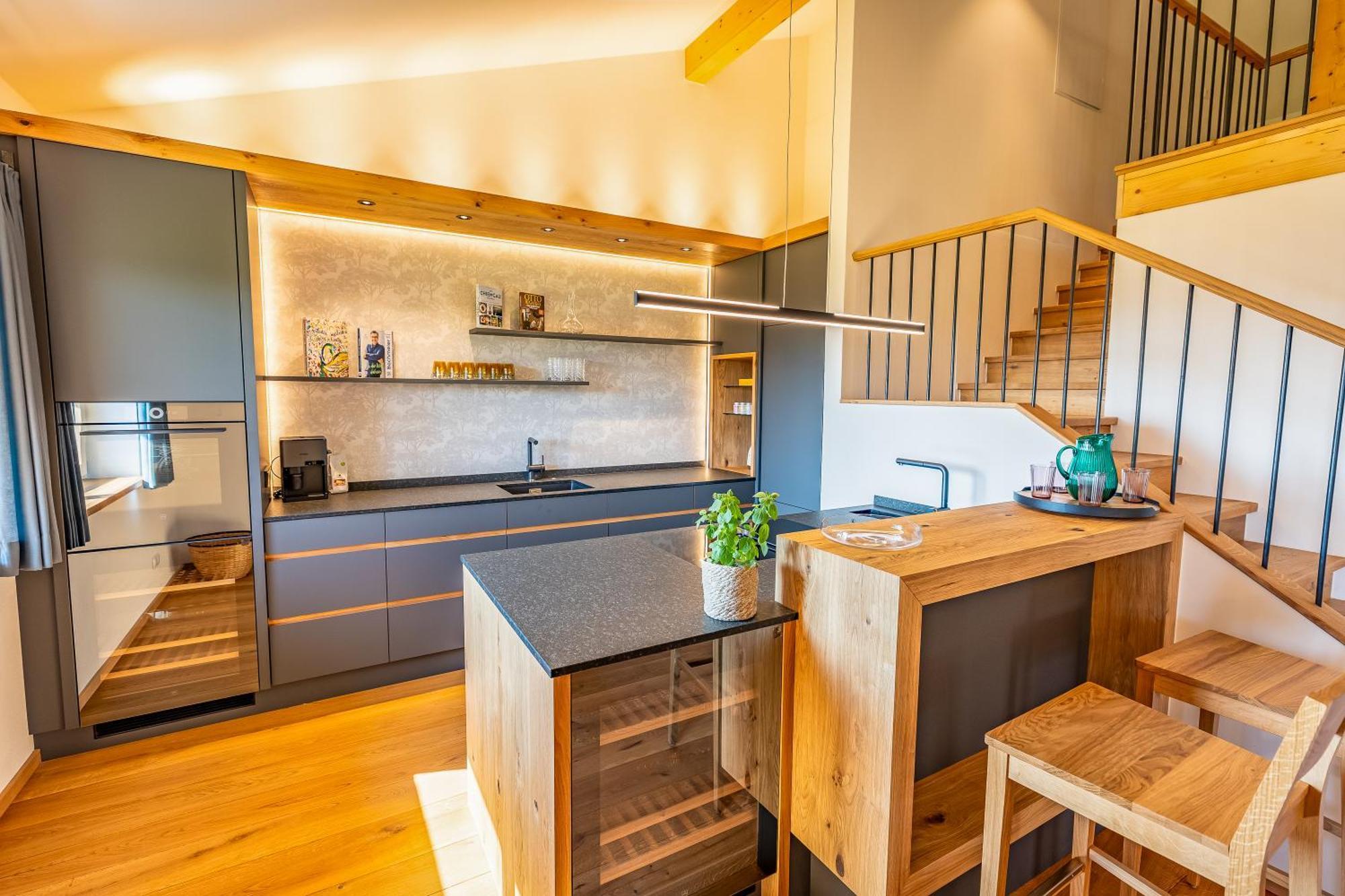 Graf Chiemo Suites - Direkt Am Chiemsee Mit Separatem Seezugang Chieming Ngoại thất bức ảnh